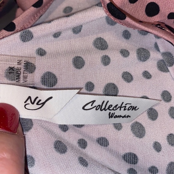 NY Women’s collection pink and black polkadot blouse scrunch tie sleeves Size 1X - Picture 13 of 14